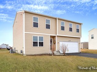 2359 Titus Dr, Yorkville, IL 60560