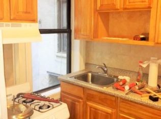 3711 28th Ave APT 4, Astoria, NY 11103