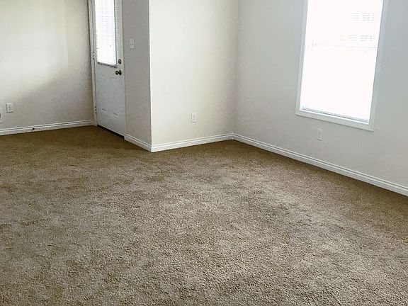 3rd image of 260 Walnut Creek Dr APT C13