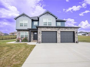 310 Lynn Rd, Belle Vernon, PA 15012