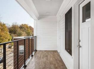 379 S Riverside Ave #201, Croton On Hudson, NY 10520