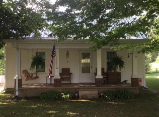 901 Goslin Branch Rd, Burns, TN 37029