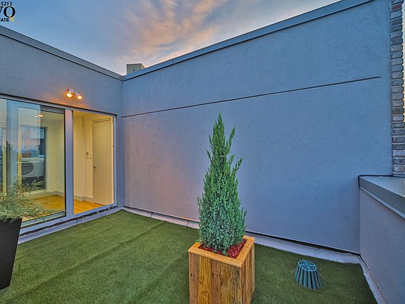 5th image of 760 Bergen St APT 4R