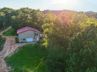 2017 Airport Ridge Rd, Linden, TN 37096