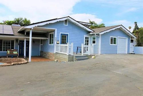 640 S Melrose Dr #B Photo 1