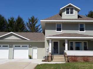 210 Jessie St, Ossian, IA 52161
