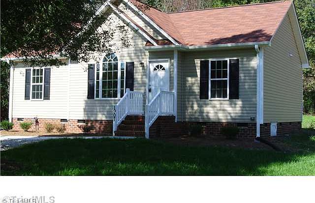 1st image of 1907 Way St