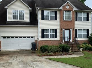 770 Lewis Ridge Cir, Lawrenceville, GA 30045