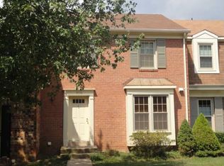 2926 Village Spring Ln, Vienna, VA 22181