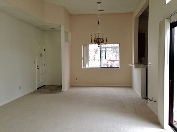 3rd image of 1416 Rocklin Ct