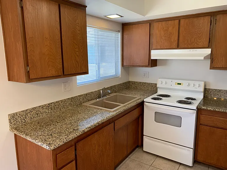 399 Ellwood Beach Dr — Photo 22