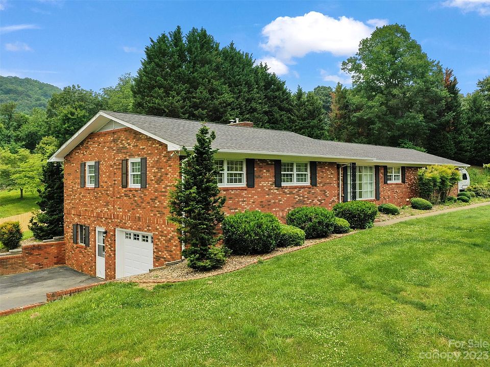 1st image of 428 Ivy Hill Dr