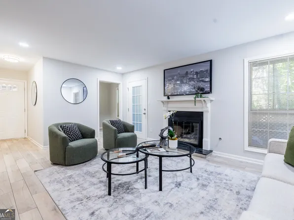 2135 N Forest Trl, Atlanta, GA 30338