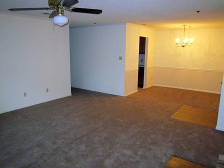 4th image of 2092 S Sherwood Dr APT E33