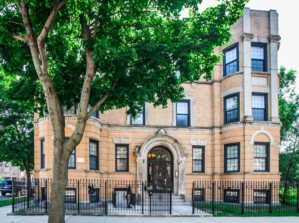 4801 S Calumet Ave APT 2A, Chicago, IL 60615