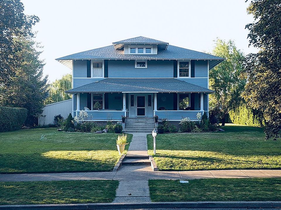 1st image of 105 E 10th Ave
