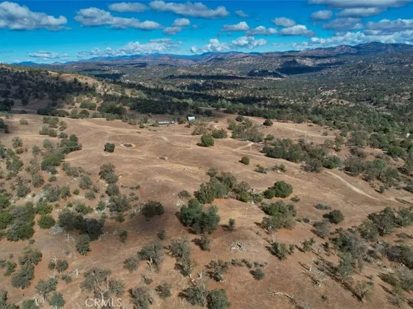 193 River Knolls Rd, Coarsegold, CA 93614