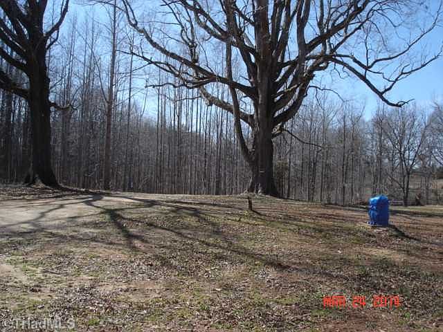 2nd image of 4958 Randleman Rd