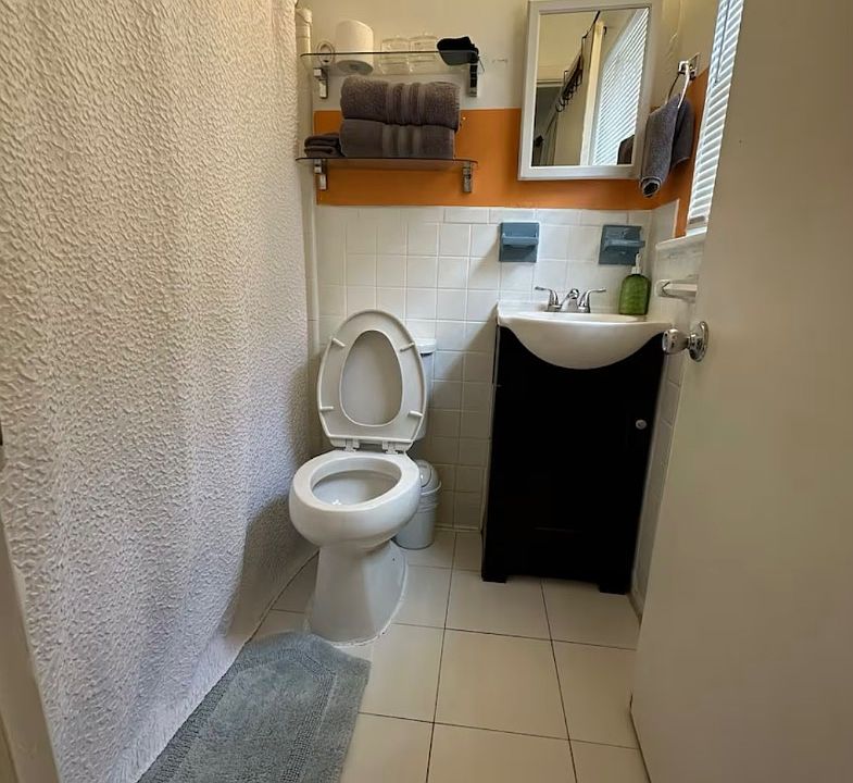Unit Photo