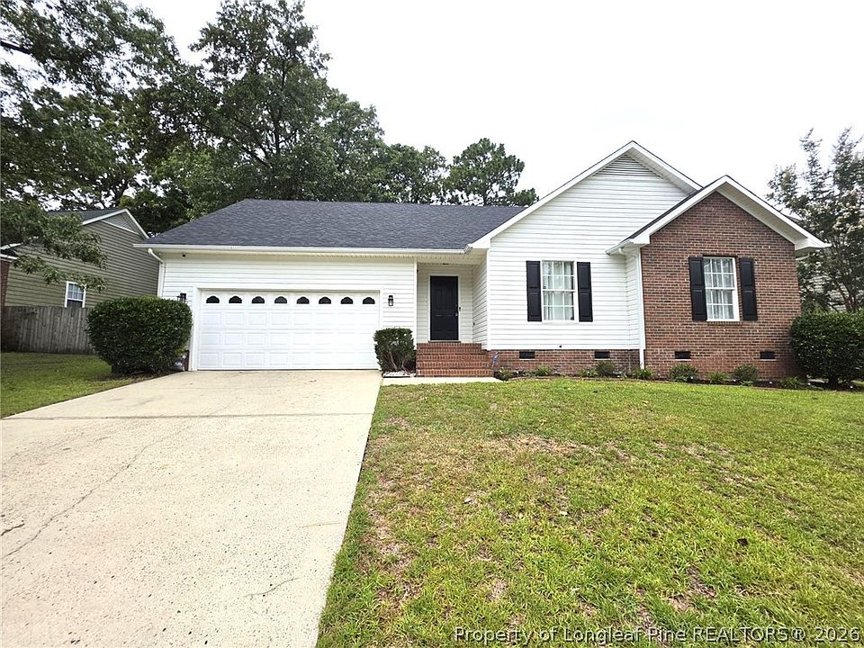 1st image of 910 Foxhunt Ln