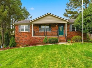 1705 Oxbow Ln, Knoxville, TN 37931