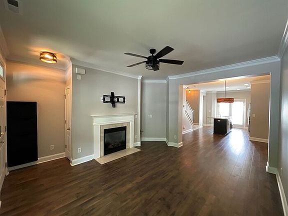 2nd image of 448 Hurston Cir