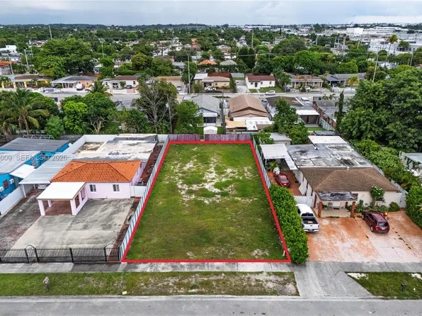 941 E 31st St, Hialeah, FL 33013