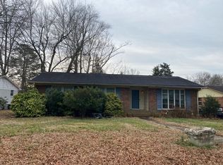 4124 Kingsland Cir, Winston Salem, NC 27106