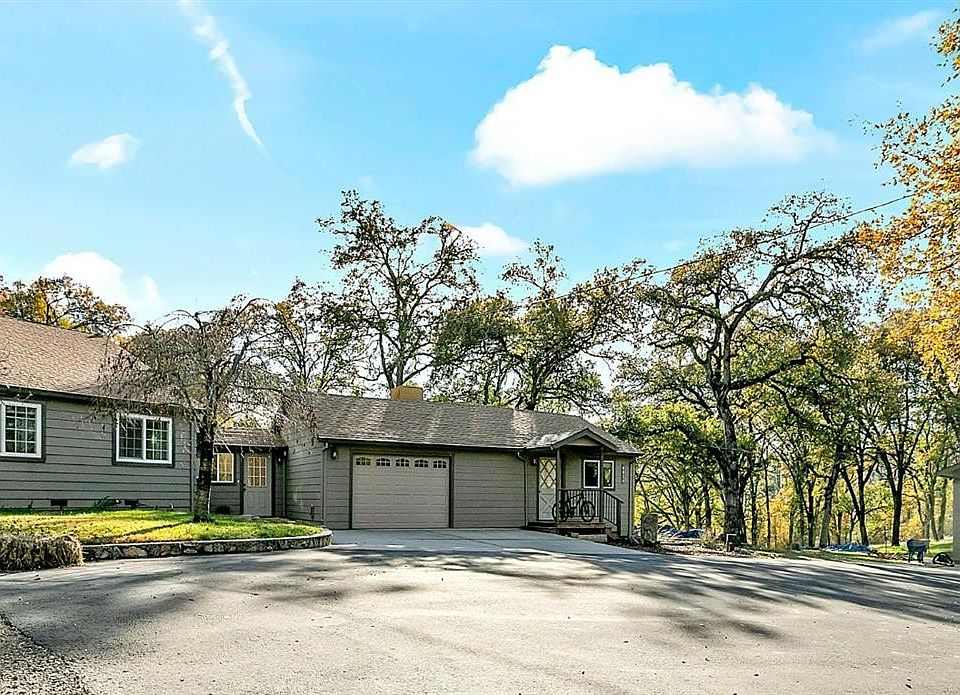 1st image of 7081 Helmrich Ln