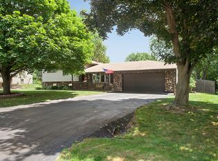 24015 S Green Heron Dr, Channahon, IL 60410
