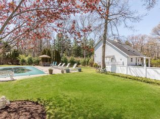 8 Kingstown Ave, East Hampton, NY 11937