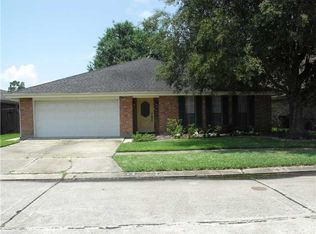13 Clevner Dr, Kenner, LA 70065