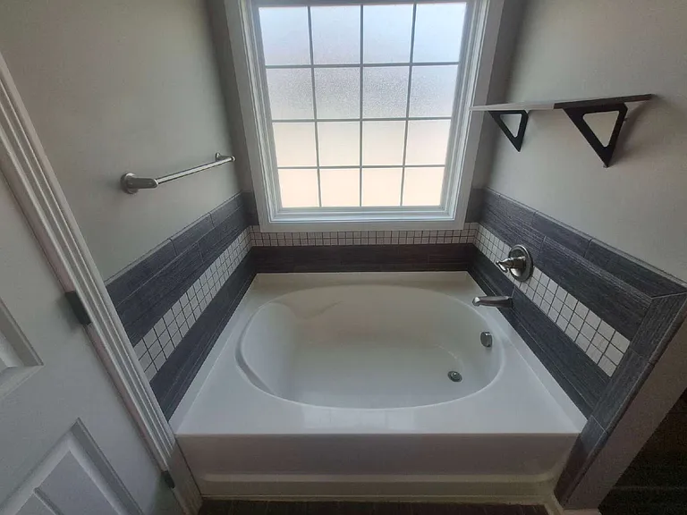 1351 Freedom Dr — Photo 13