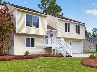 104 Foxfire Ct, Summerville, SC 29486