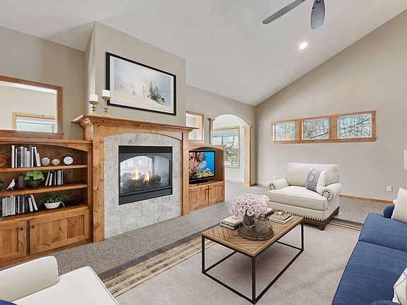 5th image of 1312 Shadywood Ln