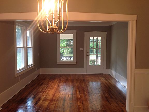 3rd image of 1404 E Jordan St