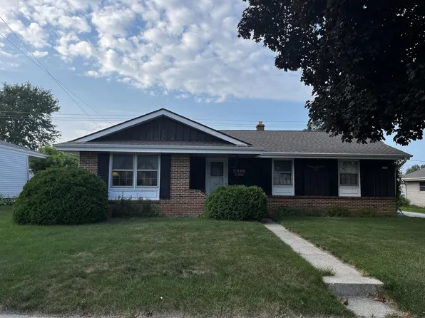 2818 East College AVENUE, Cudahy, WI 53110