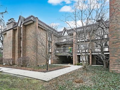 360 Claymoor APT 3G, Hinsdale, IL, 60521