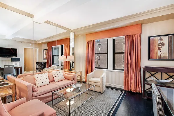 Rented by Engel & Völkers New York City | media 14