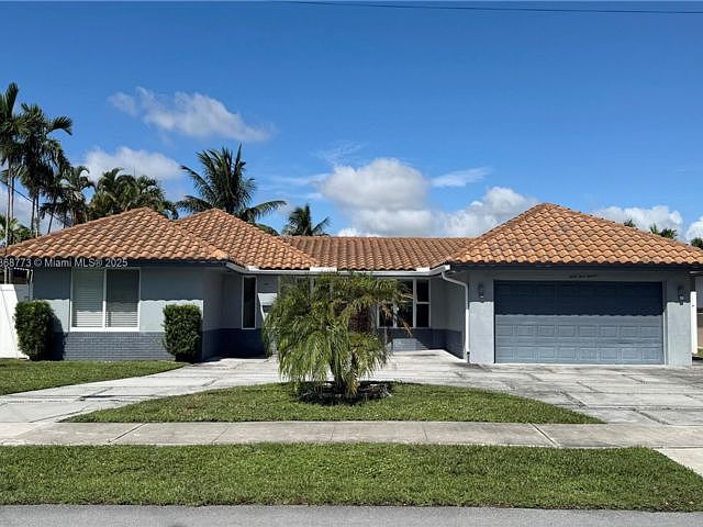 1st image of 6311 NE 20th Way