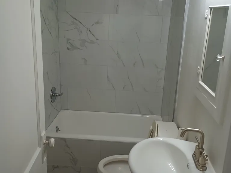 265 N Main St #5 — Photo 8