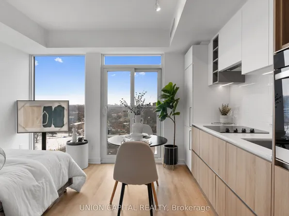 319 Jarvis St #1612, Toronto, ON M5B 0C8