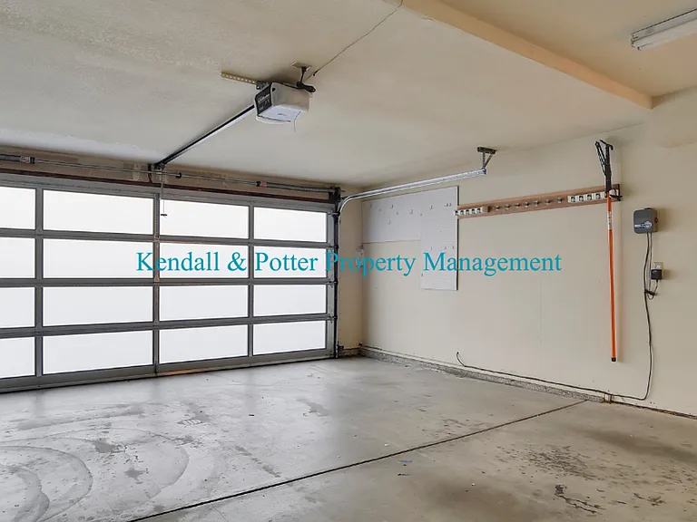 544 Cuesta Dr — Photo 26