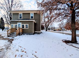 328 N G St #1, Oskaloosa, IA 52577