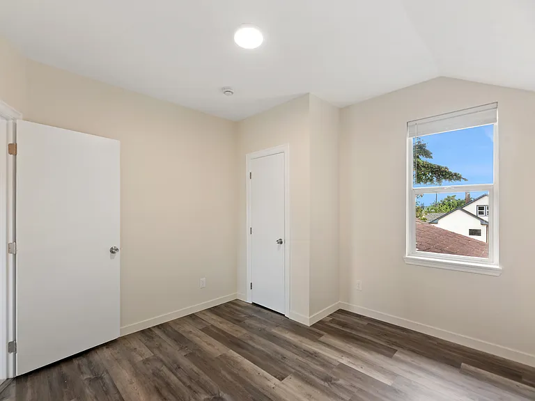 6218 S Warner St — Photo 27