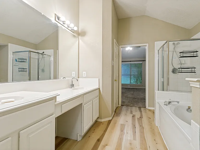 3004 Norwich Ln — Photo 14