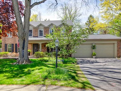 2951 Canterbury Dr, Northbrook, IL, 60062