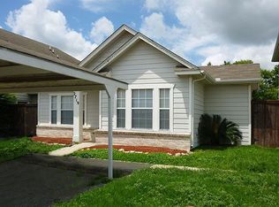 2719 Crown Holw, San Antonio, TX 78251
