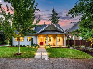 490 G Ave, Lake Oswego, OR 97034