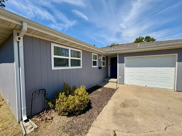 2408 New Hampshire Ave, Joplin, MO 64804